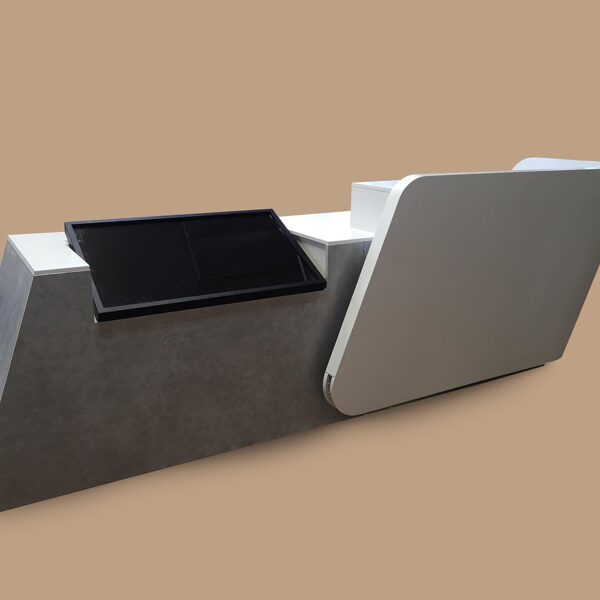 Single Exhibition Stand with Display