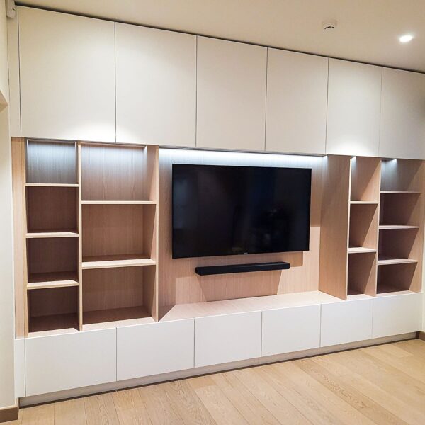 Iebūvējamais TV skapis